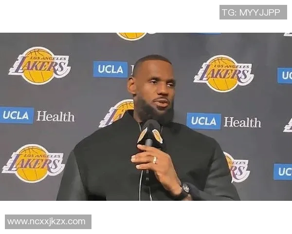 字母哥力挺詹姆斯称其技术无可置疑最伟大球员实至名归